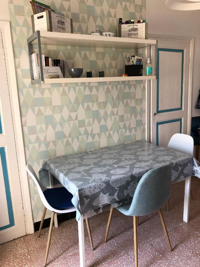 Welcome In The Cozy Blue Nest Pedestrian Menton Extérieur photo