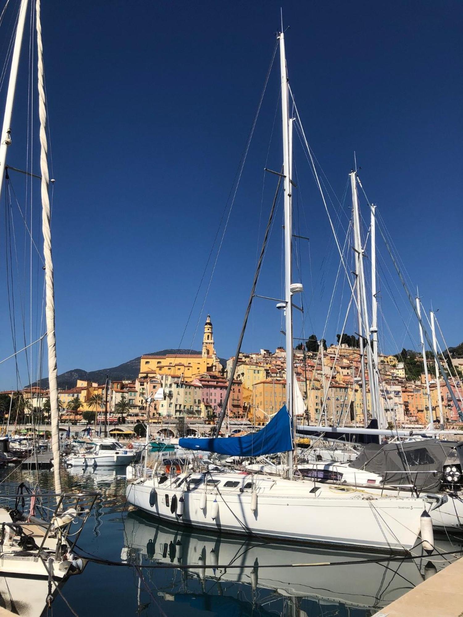 Welcome In The Cozy Blue Nest Pedestrian Menton Extérieur photo