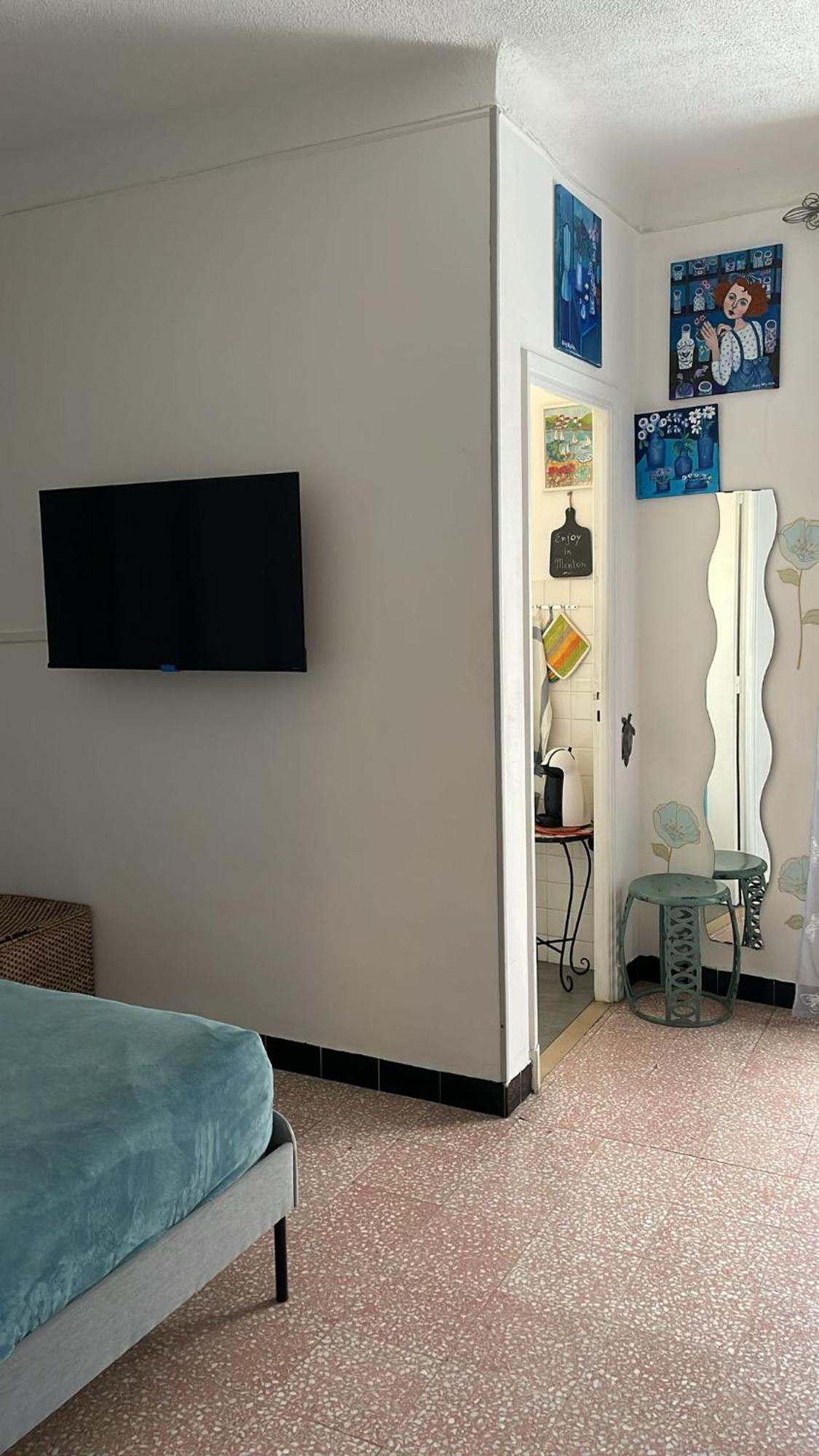 Welcome In The Cozy Blue Nest Pedestrian Menton Extérieur photo