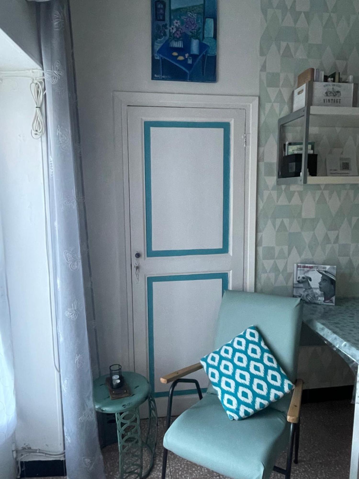 Welcome In The Cozy Blue Nest Pedestrian Menton Extérieur photo