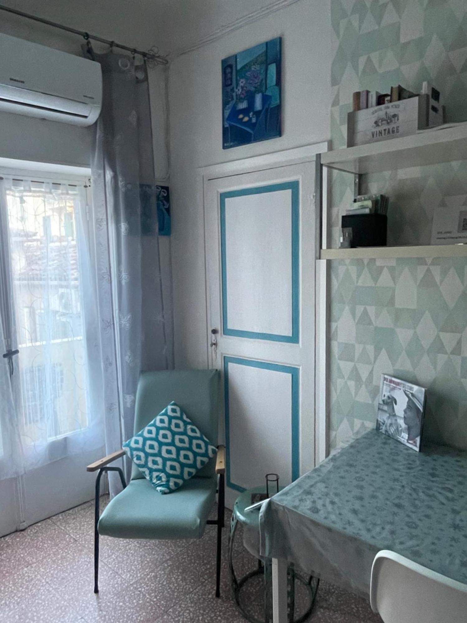 Welcome In The Cozy Blue Nest Pedestrian Menton Extérieur photo