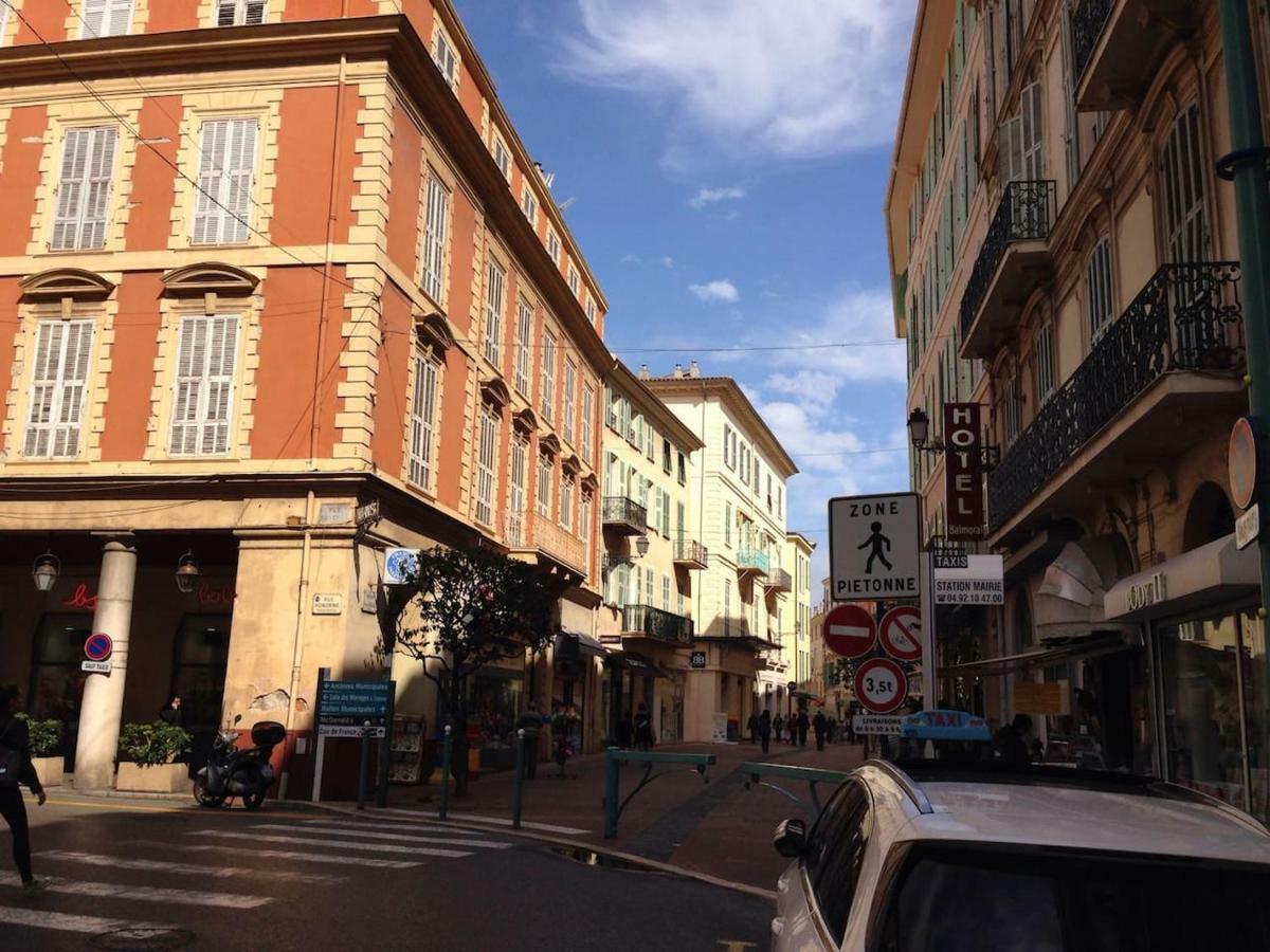Welcome In The Cozy Blue Nest Pedestrian Menton Extérieur photo